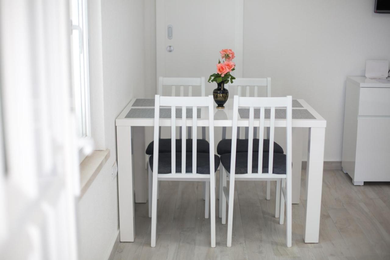 Serious Job Apartment Dubrownik Zewnętrze zdjęcie