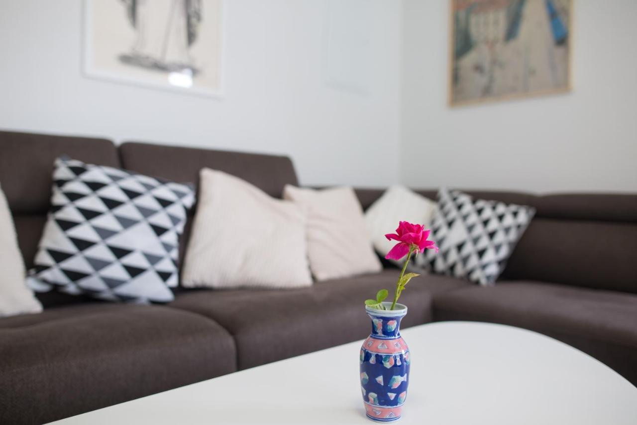 Serious Job Apartment Dubrownik Zewnętrze zdjęcie