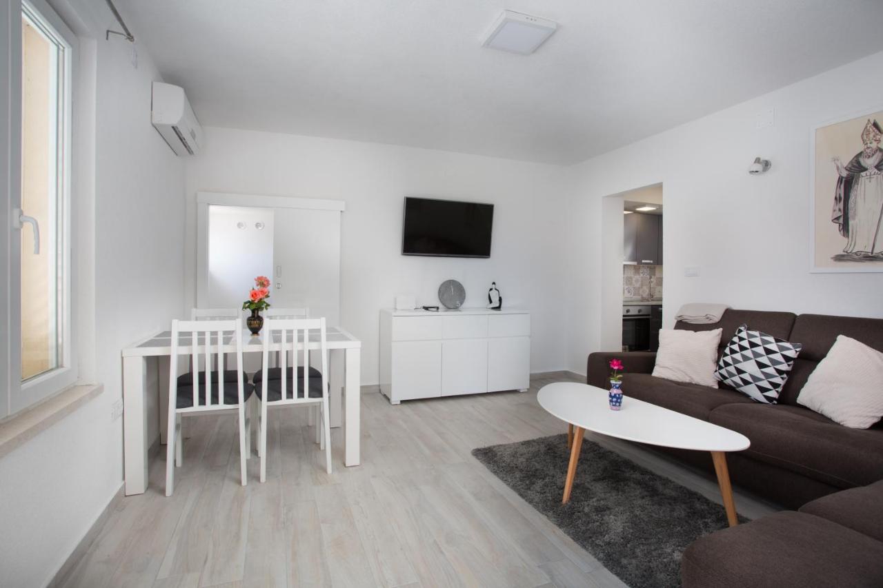 Serious Job Apartment Dubrownik Zewnętrze zdjęcie